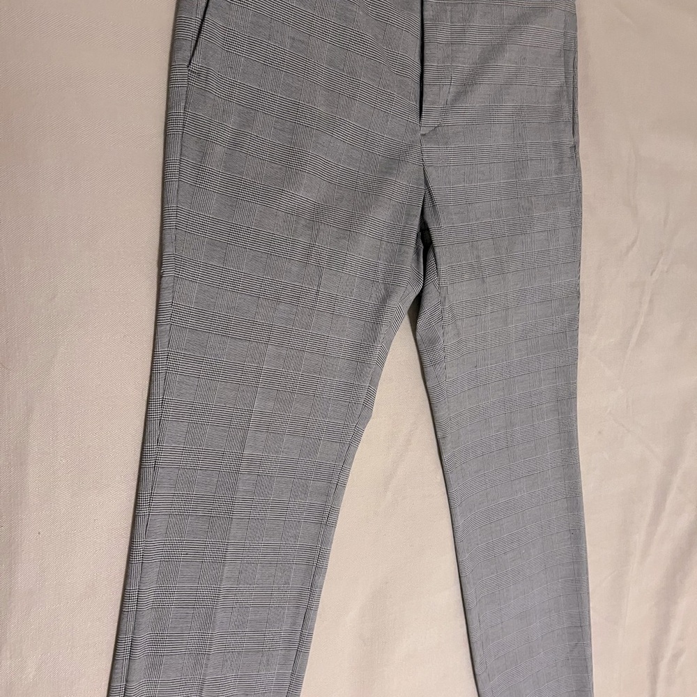 32 x 30 length men’s slim herringbone pants